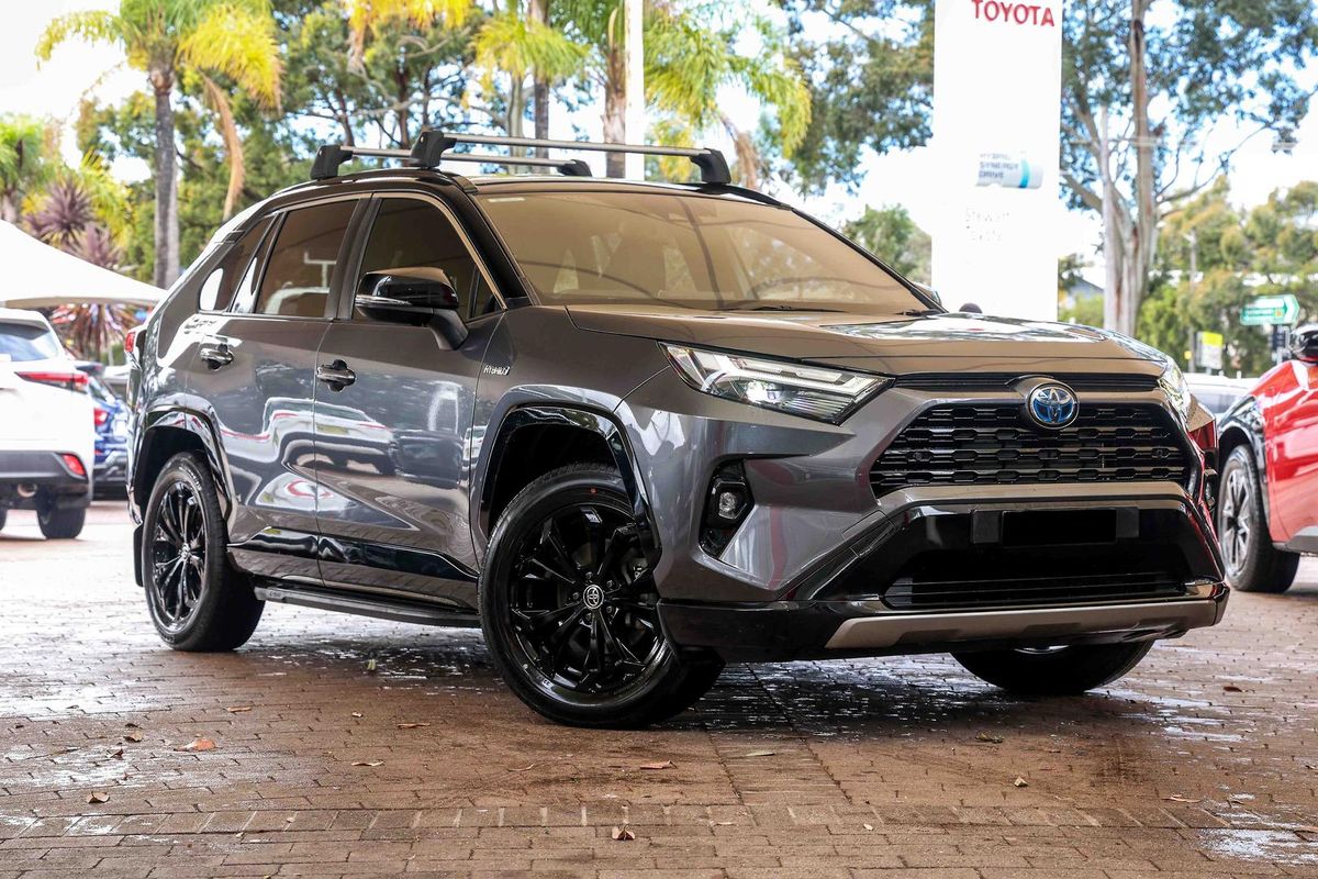 2022 Toyota RAV4 XSE AXAH54R