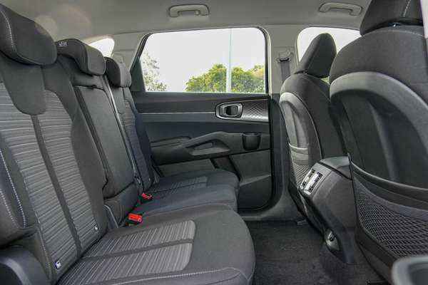 2025 Kia Sorento HEV S MQ4 PE thumb-8