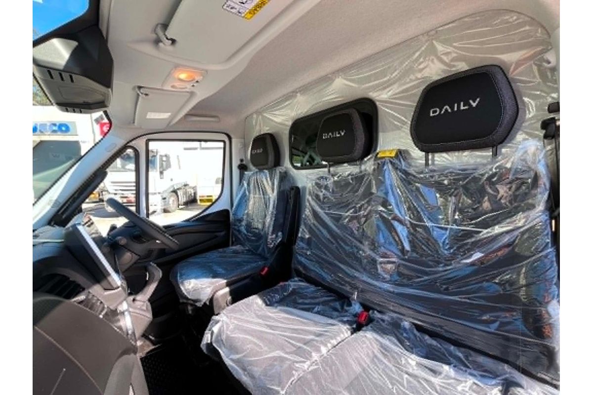 2025 IVECO Daily image 19