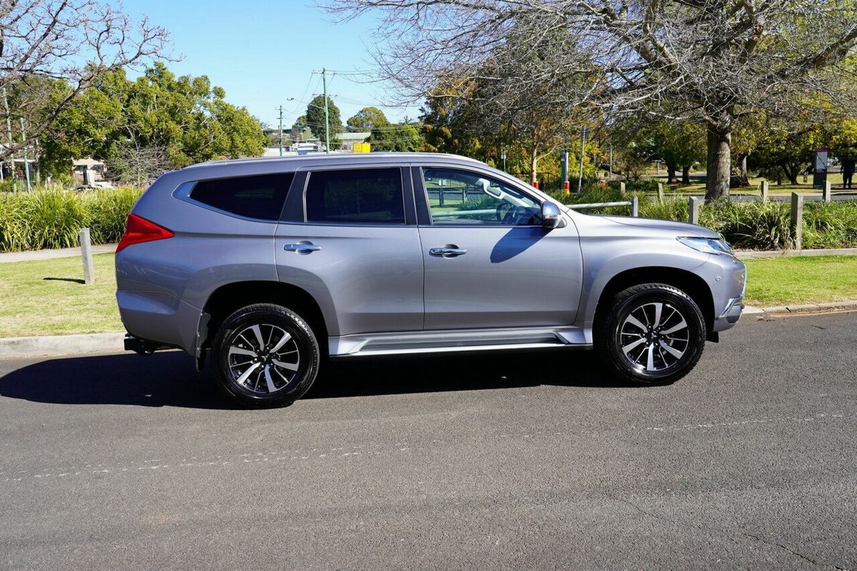 2016 Mitsubishi Pajero Sport Exceed QE