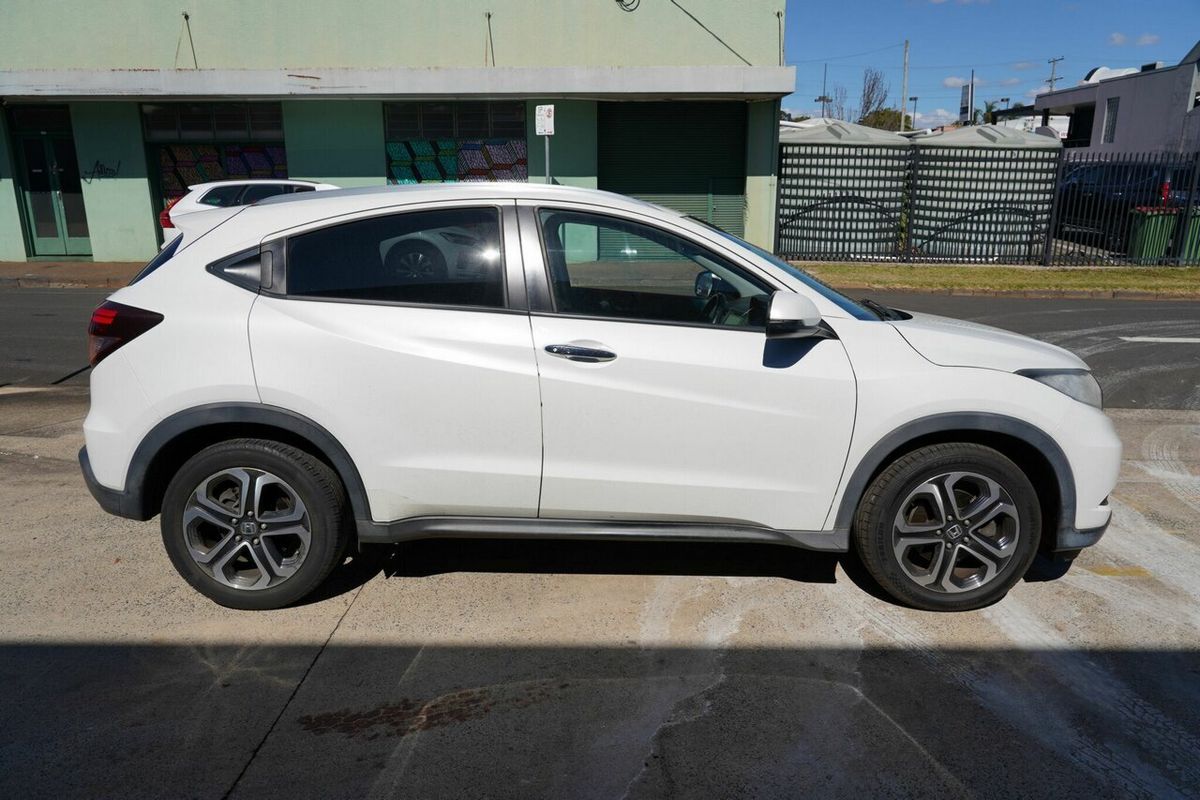2016 Honda HR-V VTi-L