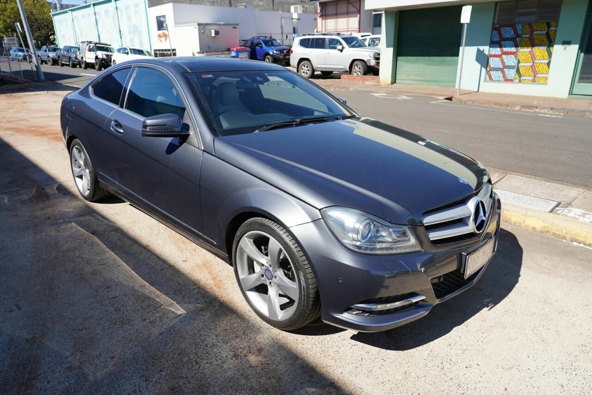 2012 Mercedes-Benz 250 CDI BE W204 MY12
