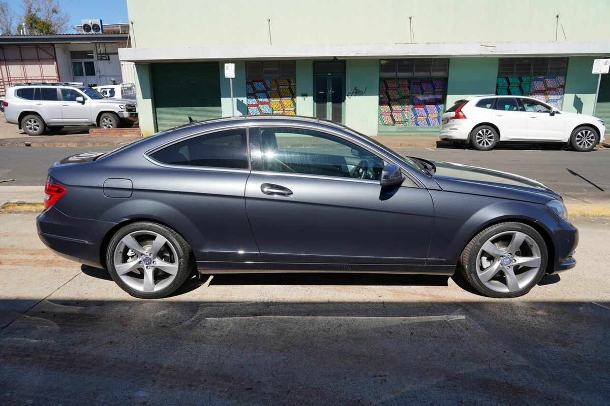 2012 Mercedes-Benz 250 CDI BE W204 MY12