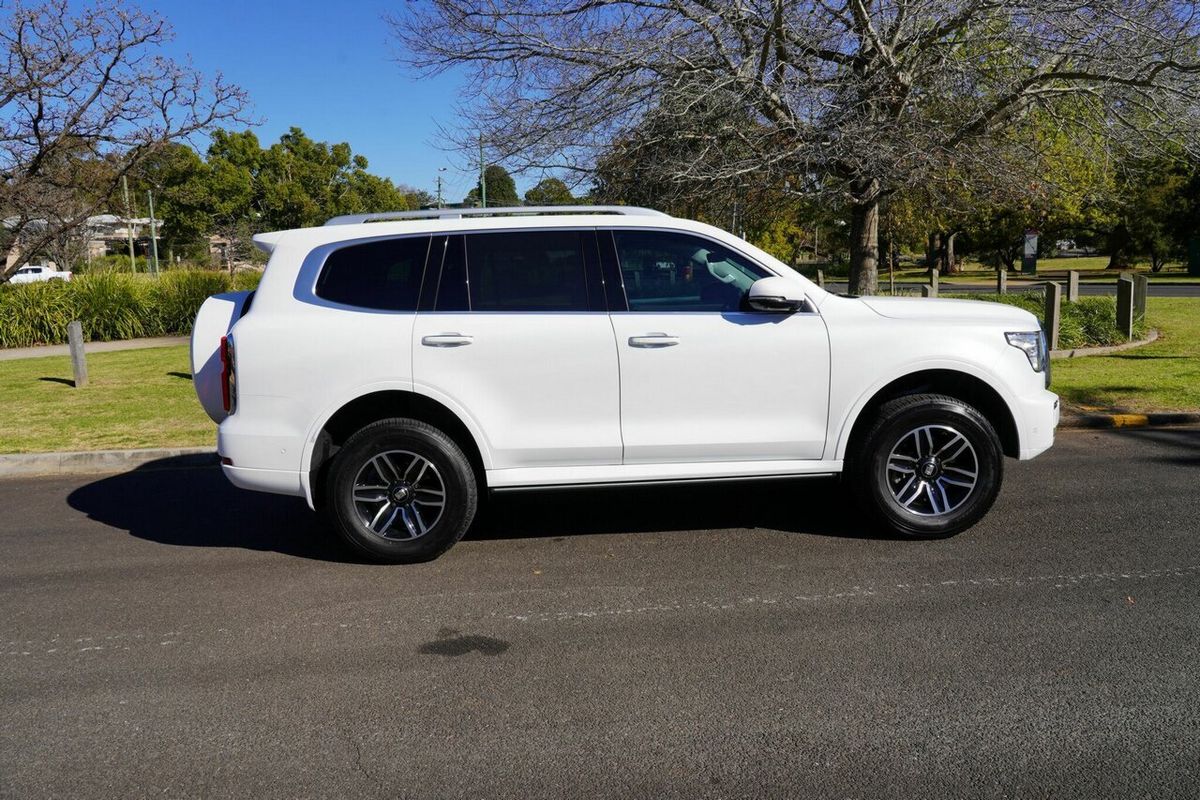 2024 GWM Tank 500 Ultra Hybrid P03
