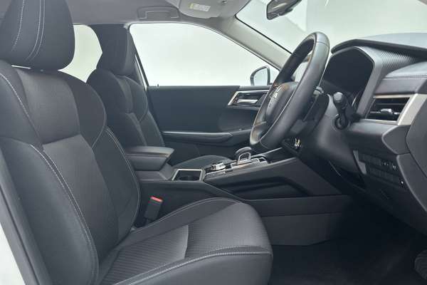 2024 Mitsubishi Outlander LS ZM thumb-12