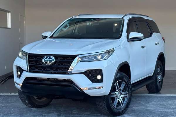 2023 Toyota Fortuner GXL GUN156R