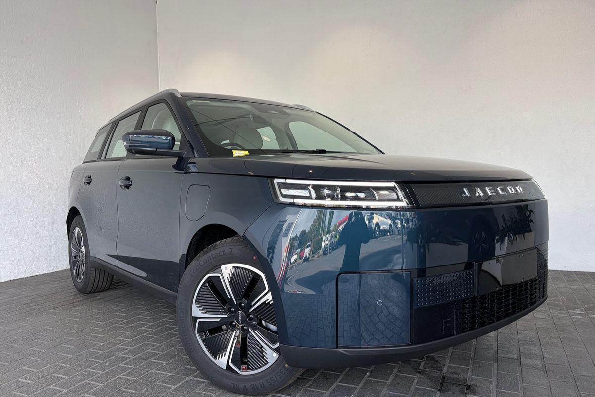 2026 OMODA JAECOO J5 EV Summit