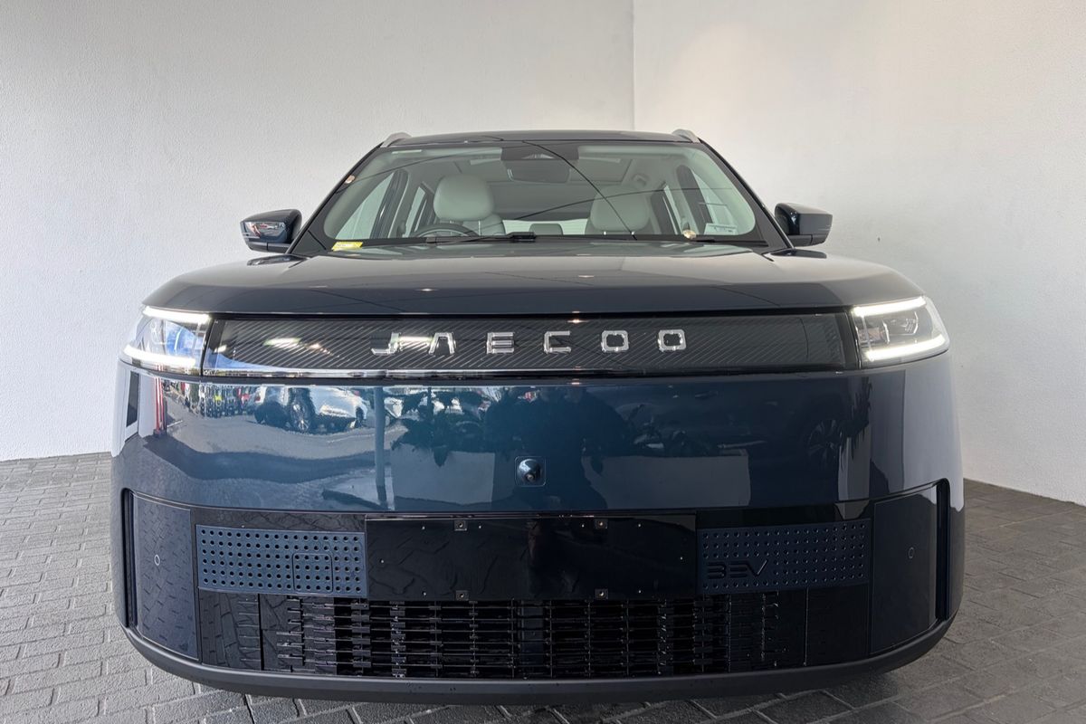 2026 OMODA JAECOO J5 EV Summit
