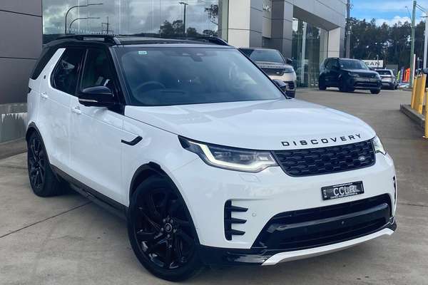 2025 Land Rover Discovery D350 Dynamic SE Series 5