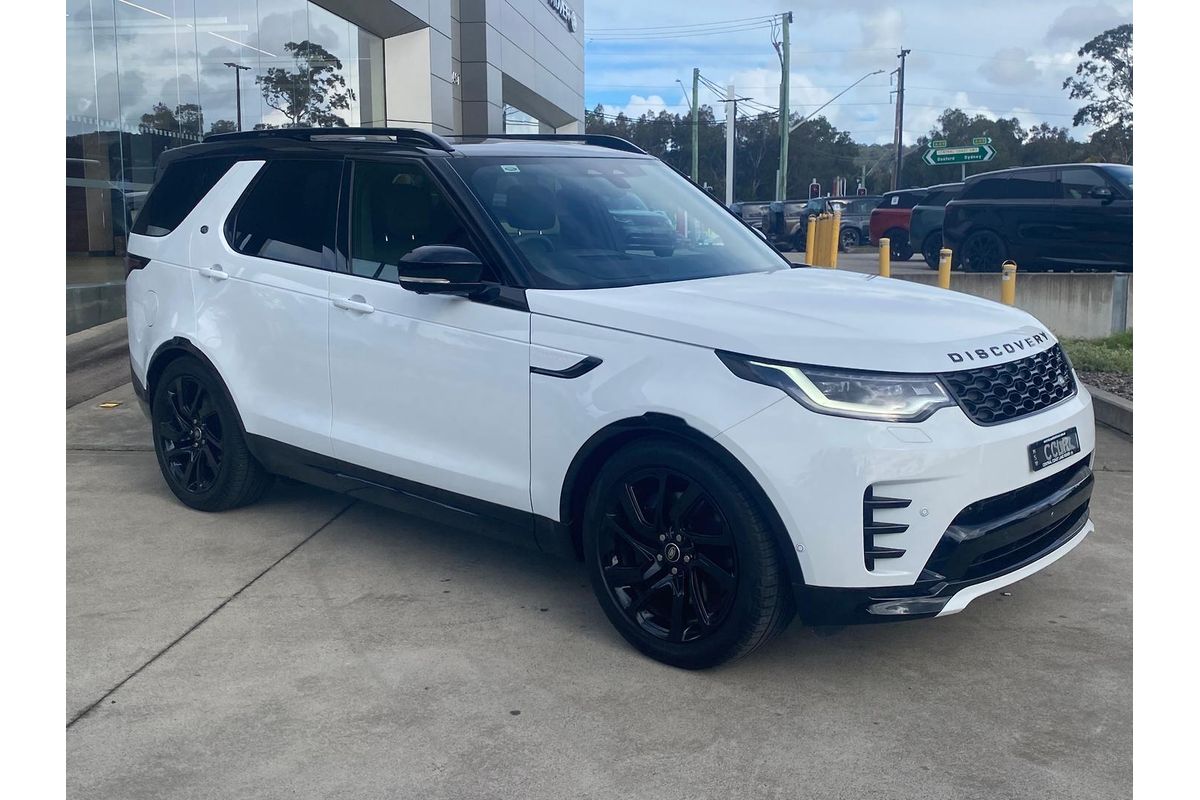 2025 Land Rover Discovery D350 Dynamic SE Series 5