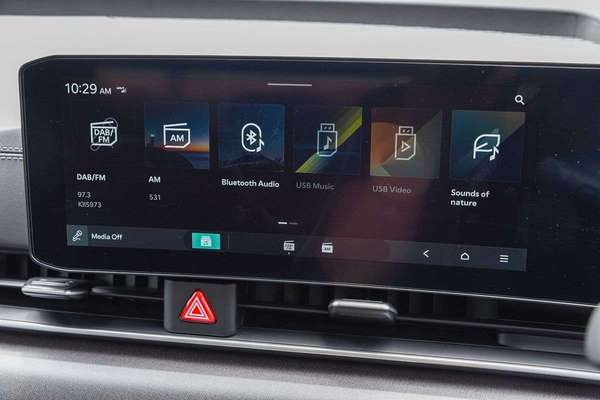 2026 Kia Carnival Sport+ HEV KA4 PE thumb-12