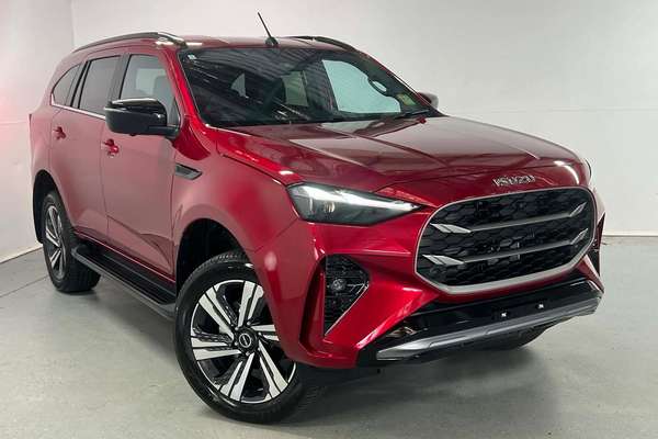 2026 Isuzu MU-X LS-T