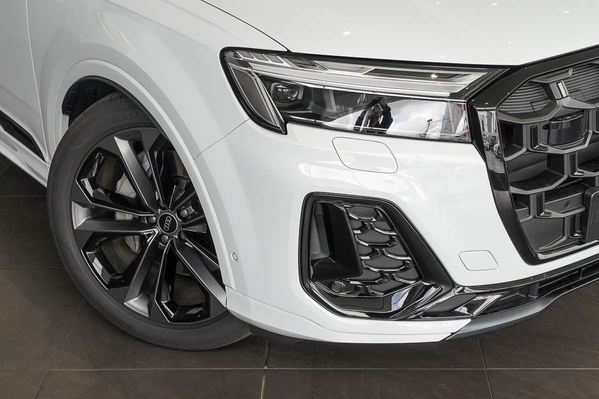 2026 Audi Q7 TDI 170kW S line edition 4M