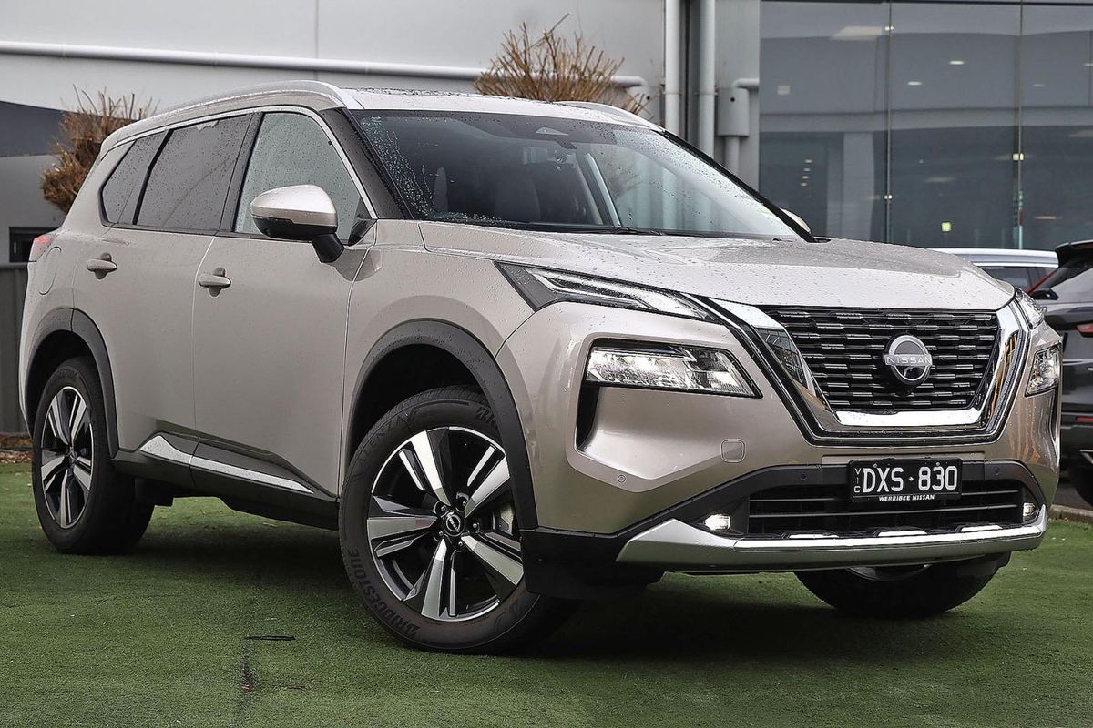 2025 Nissan X-TRAIL Ti T33