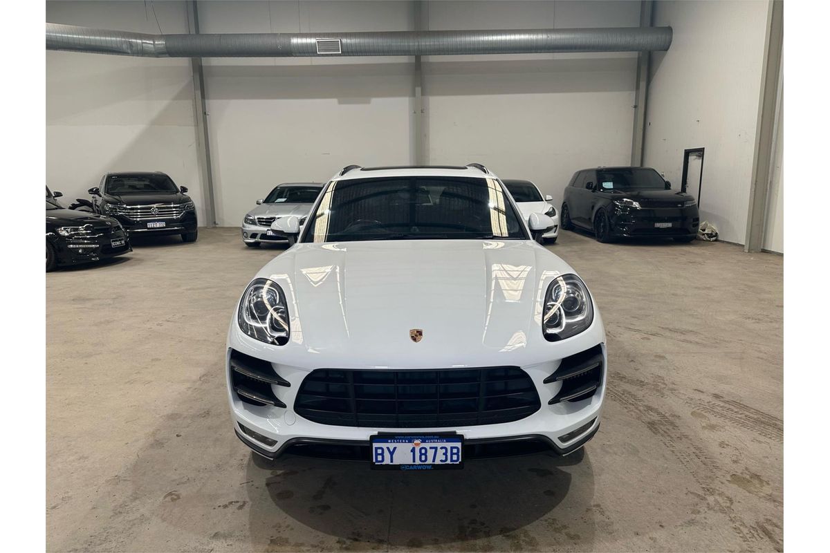 2014 Porsche Macan Turbo 95B