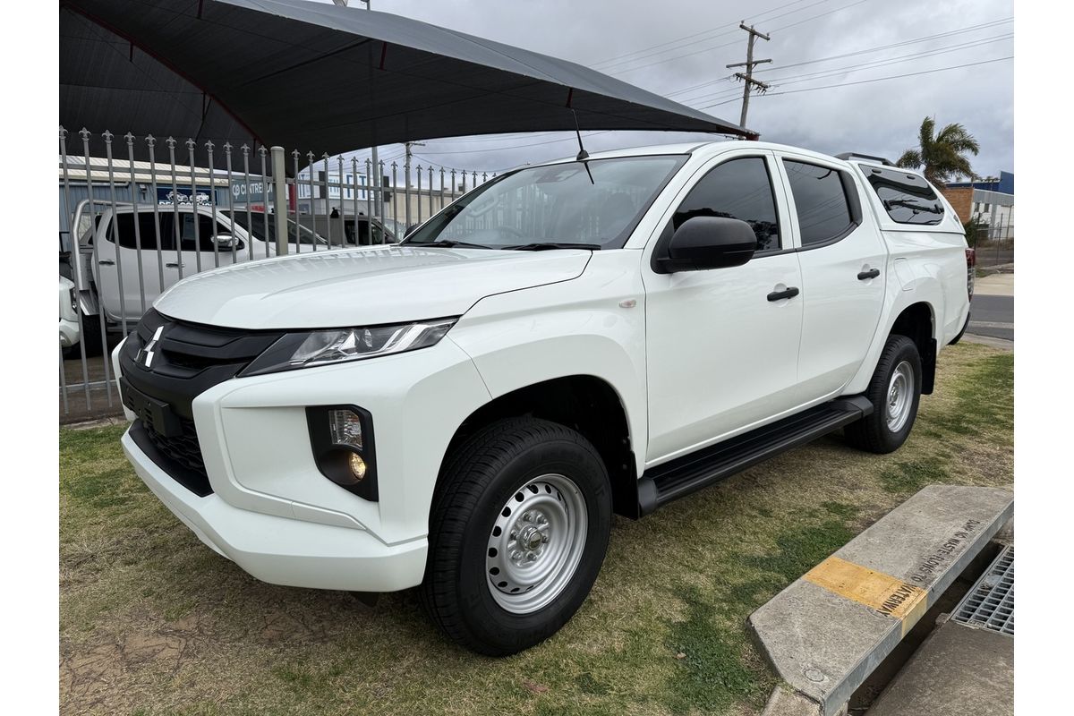 2023 Mitsubishi Triton GLX MR Rear Wheel Drive