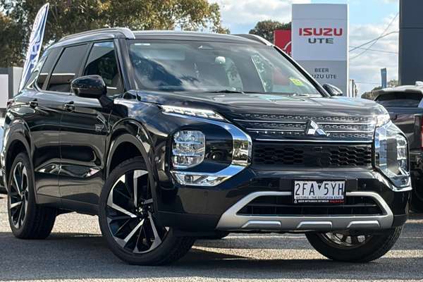 2025 Mitsubishi Outlander PHEV Aspire ZM