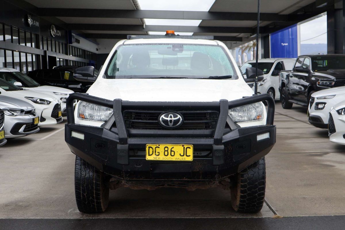 2022 Toyota Hilux SR GUN126R 4X4 image 3