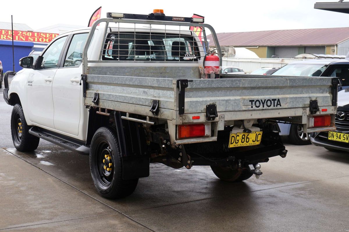 2022 Toyota Hilux SR GUN126R 4X4 image 11