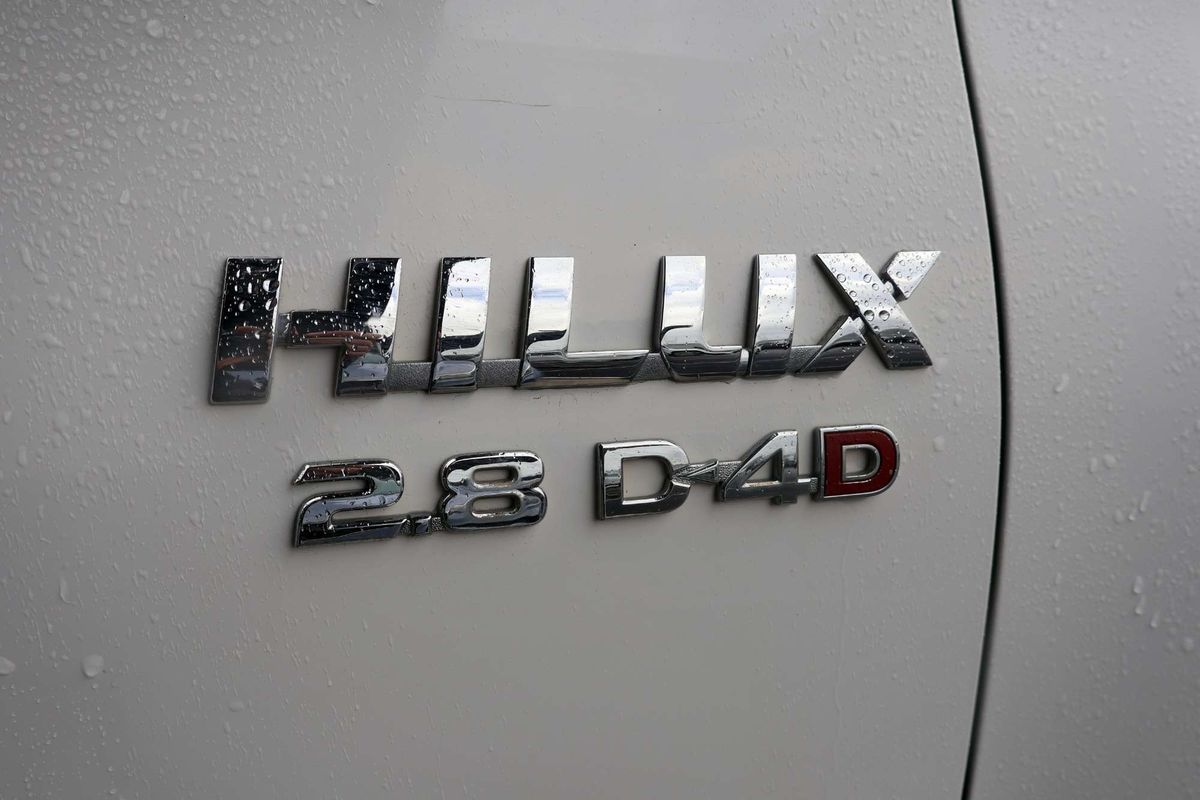 2022 Toyota Hilux SR GUN126R 4X4 image 15