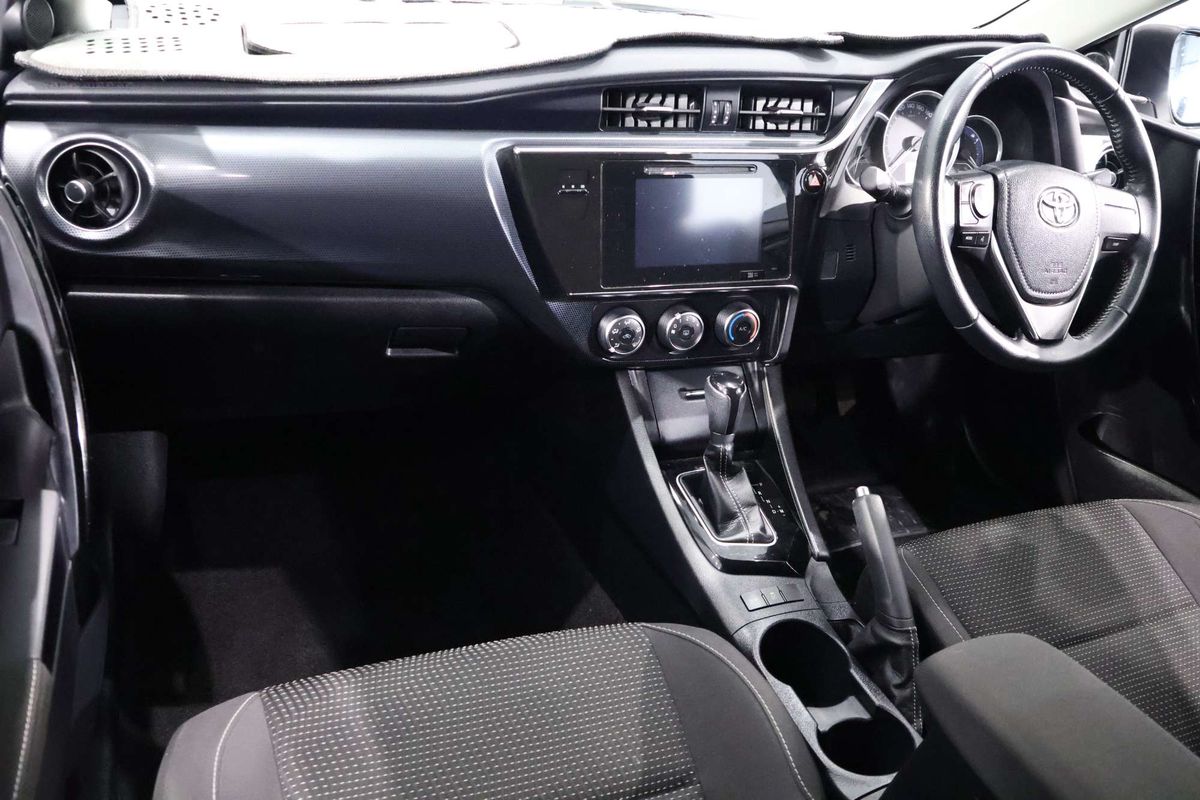 2018 Toyota Corolla Ascent Sport ZRE182R