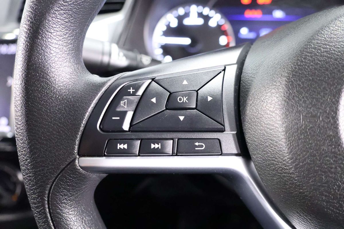 2022 Nissan Navara SL D23 Rear Wheel Drive