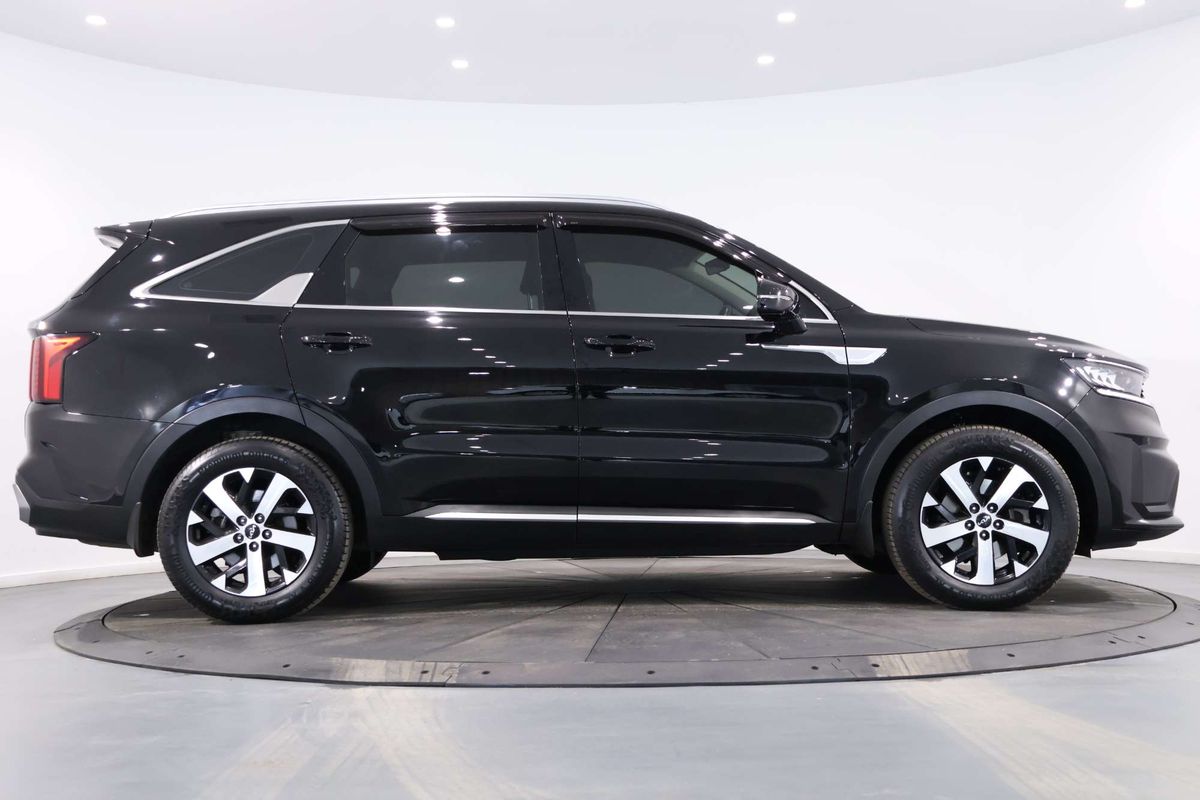 2022 Kia Sorento Sport MQ4