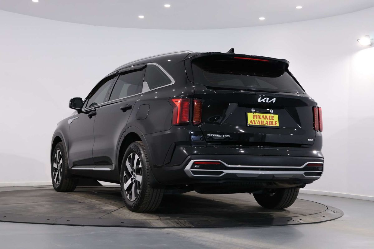2022 Kia Sorento Sport MQ4