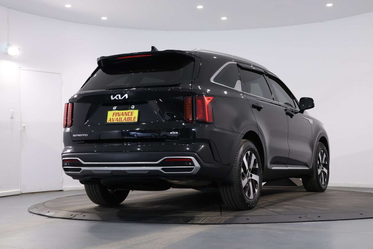2022 Kia Sorento Sport MQ4