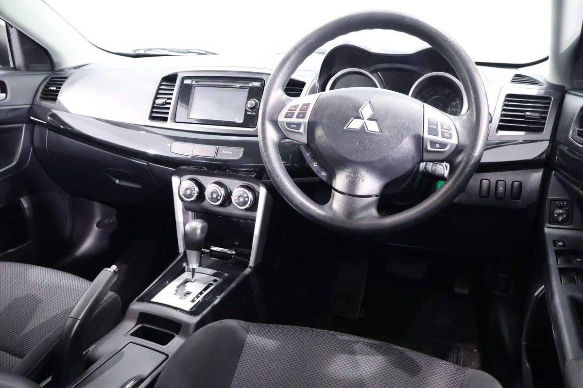 2016 Mitsubishi Lancer ES Sport CF