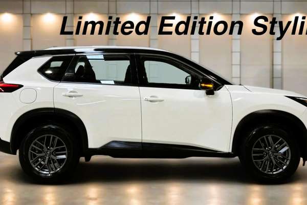 2025 Nissan X-TRAIL ST T33