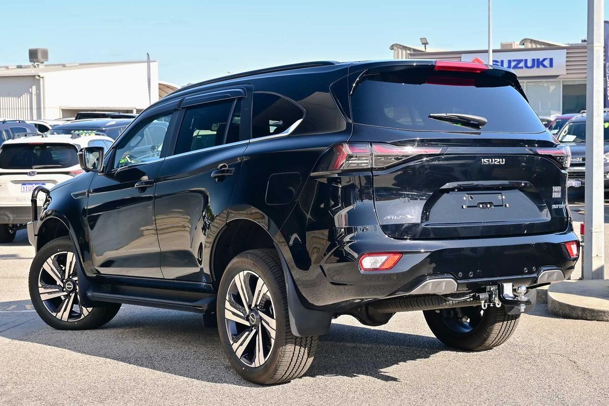 2025 Isuzu MU-X LS-T