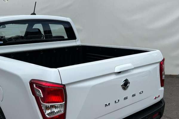 2026 KGM Musso Advance Q261 4X4 thumb-11