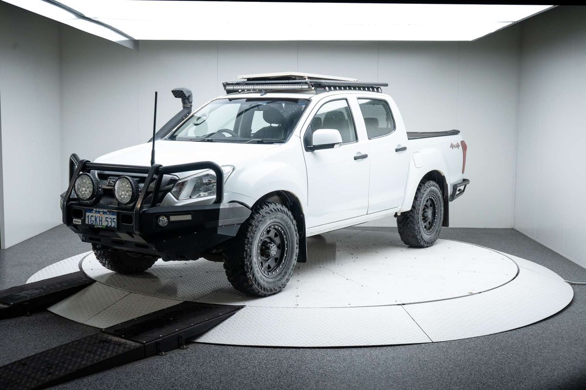 2017 Isuzu D-MAX SX 4X4