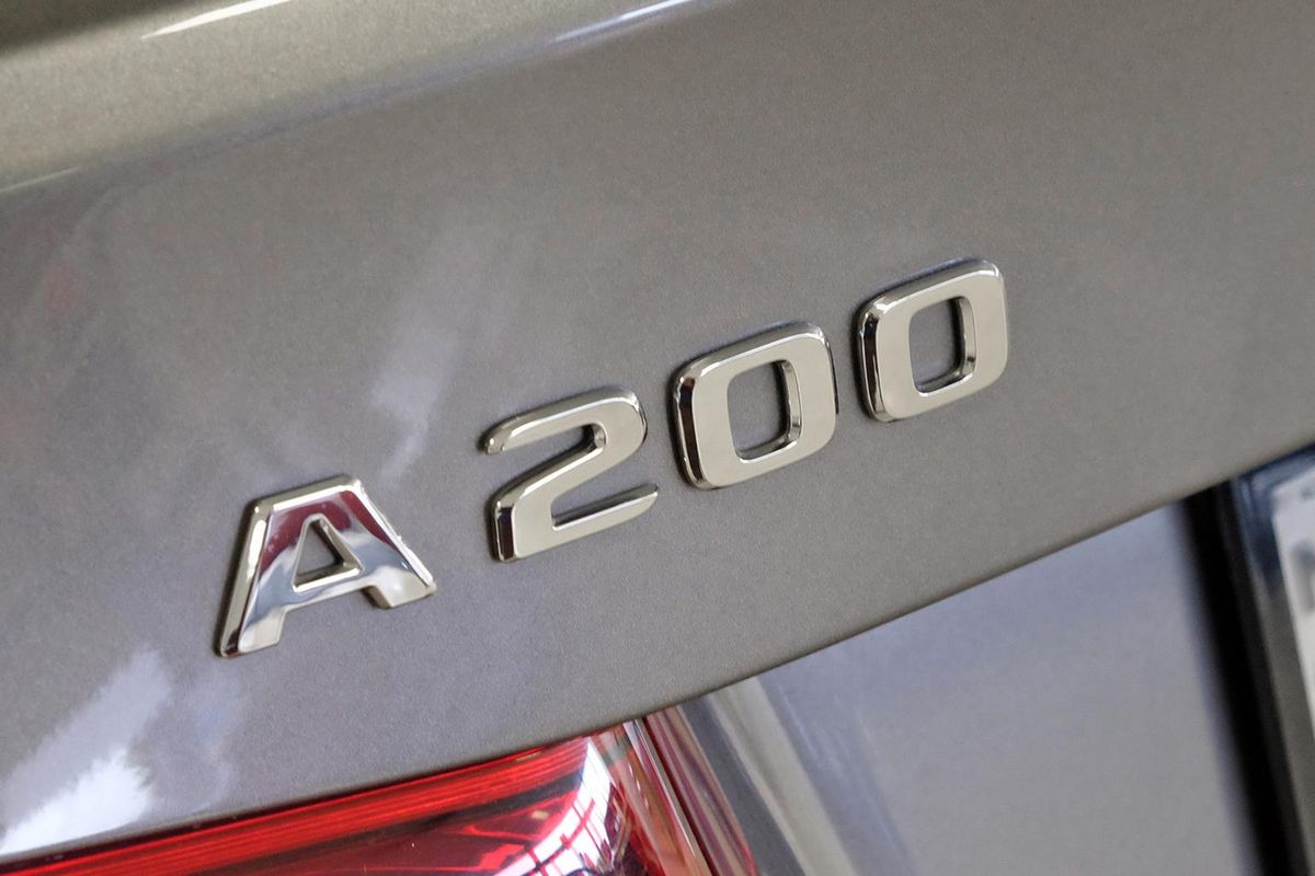 2019 Mercedes-Benz A-Class A200 V177 image 23