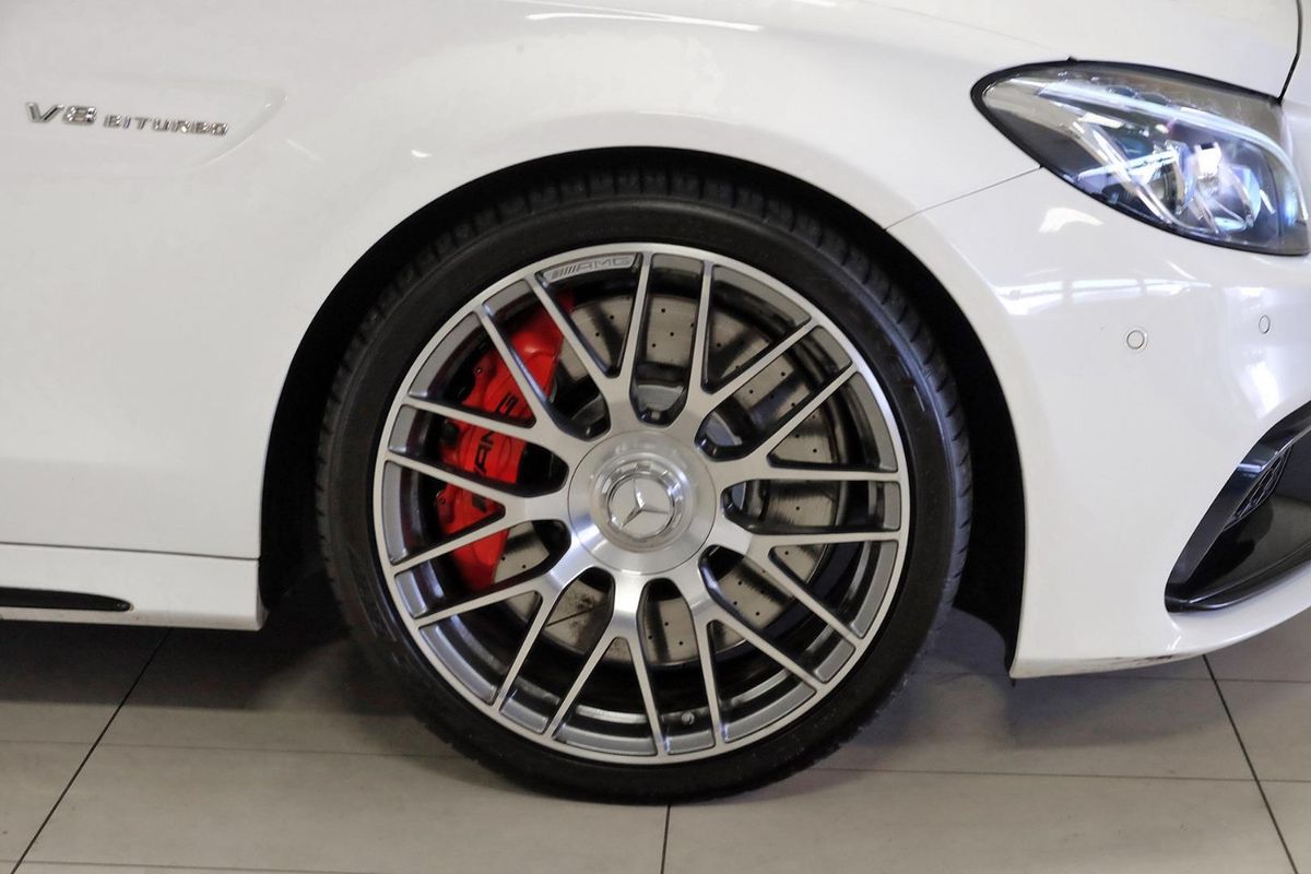 2016 Mercedes-Benz C-Class C63 AMG S W205 image 19