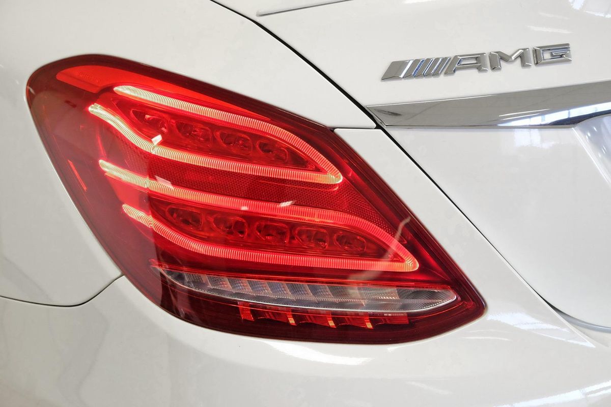 2016 Mercedes-Benz C-Class C63 AMG S W205 image 20