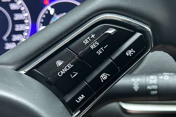 2025 Mazda CX-60 P50e Evolve KH Series thumb-17