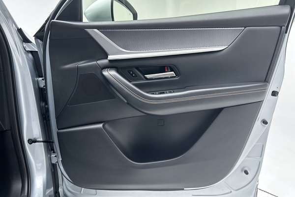 2025 Mazda CX-60 P50e Evolve KH Series thumb-18