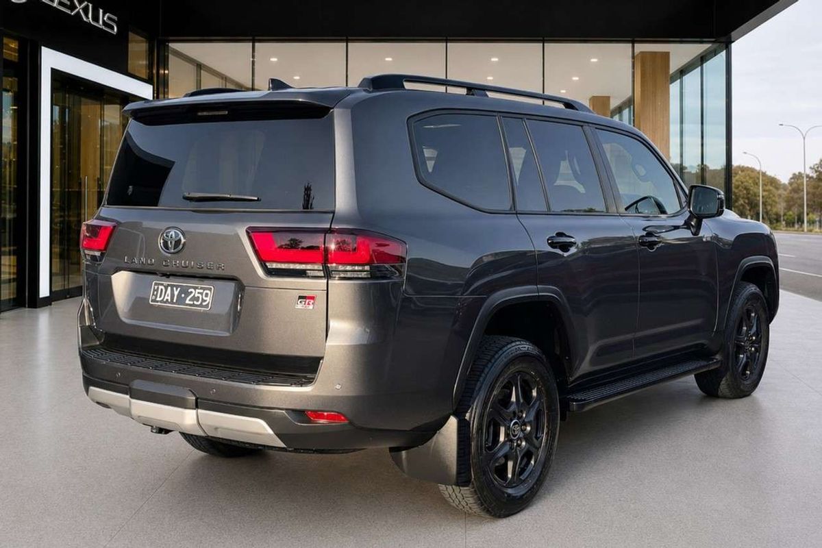 2024 Toyota Landcruiser GR Sport FJA300R