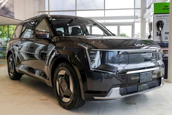 2026 Kia EV9 Earth MV