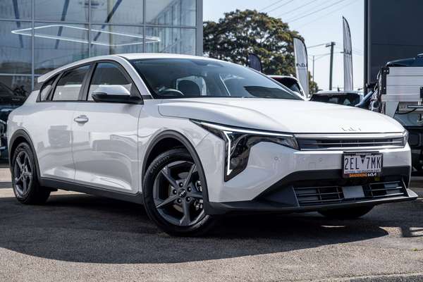 2025 Kia K4 S CL4m