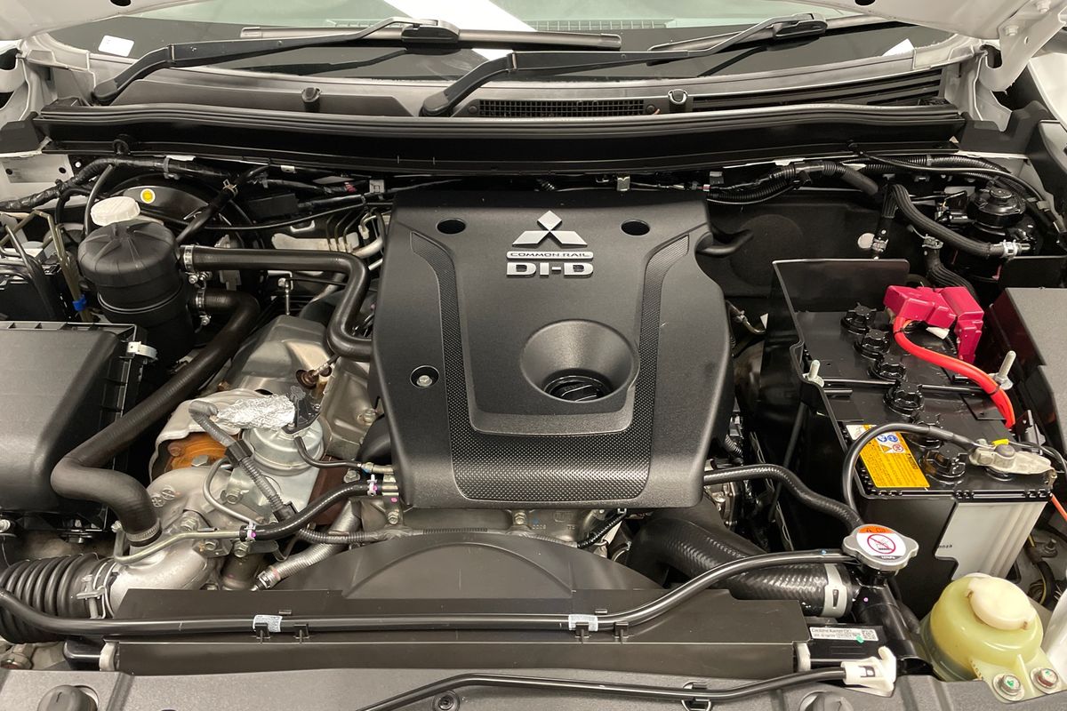 2023 Mitsubishi Triton Sport Edition MR 4X4