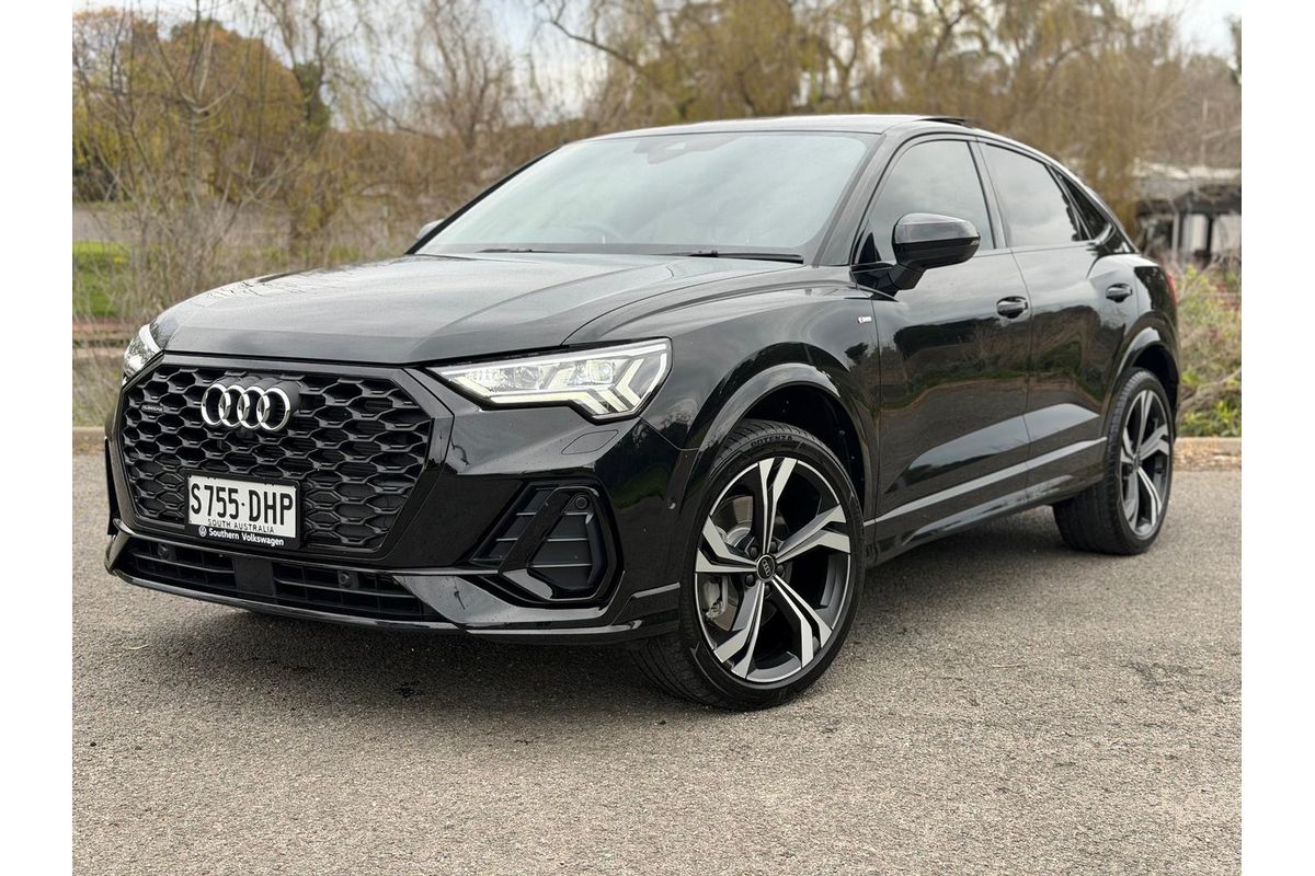 2025 Audi Q3 40 TFSI S line F3
