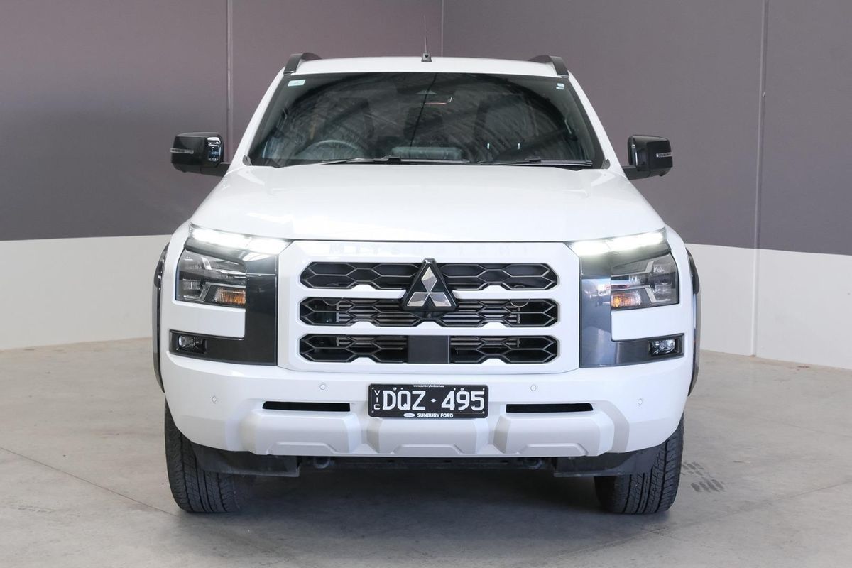 2025 Mitsubishi Triton GSR MV 4X4