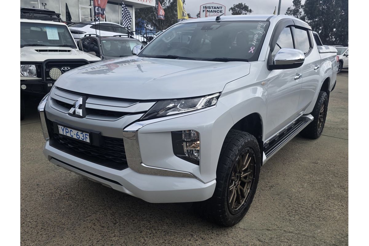 2020 Mitsubishi Triton GLX-R MR 4X4