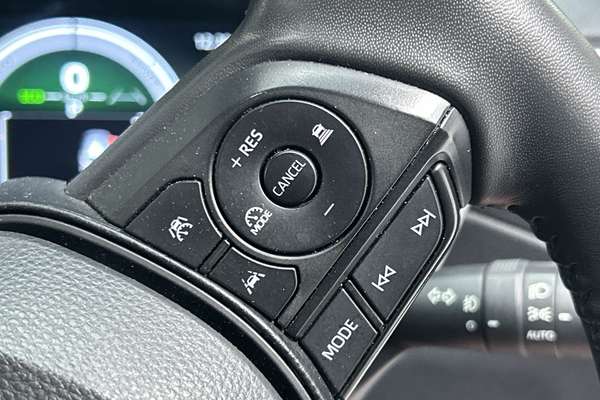 2023 Toyota Corolla Cross GXL MXGH10R thumb-17