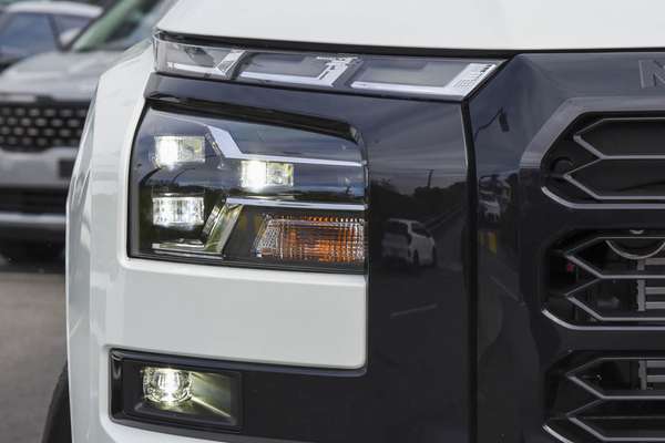 2026 Mitsubishi Triton GLS MV 4X4 thumb-1