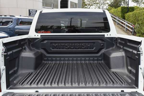 2026 Mitsubishi Triton GLS MV 4X4 thumb-18