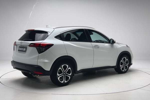 2021 Honda HR-V VTi-LX thumb-7